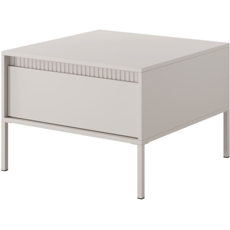 Cassettiera moderna ampia con ante e frontale scanalato 154×83×39 cm, Cashmere / Oro