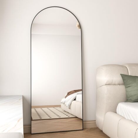 Cassilando – Miroir sur pied 165 x 60 cm – Cadre en aluminium noir – Verre incassable – Design arqué pour chambre et salon
