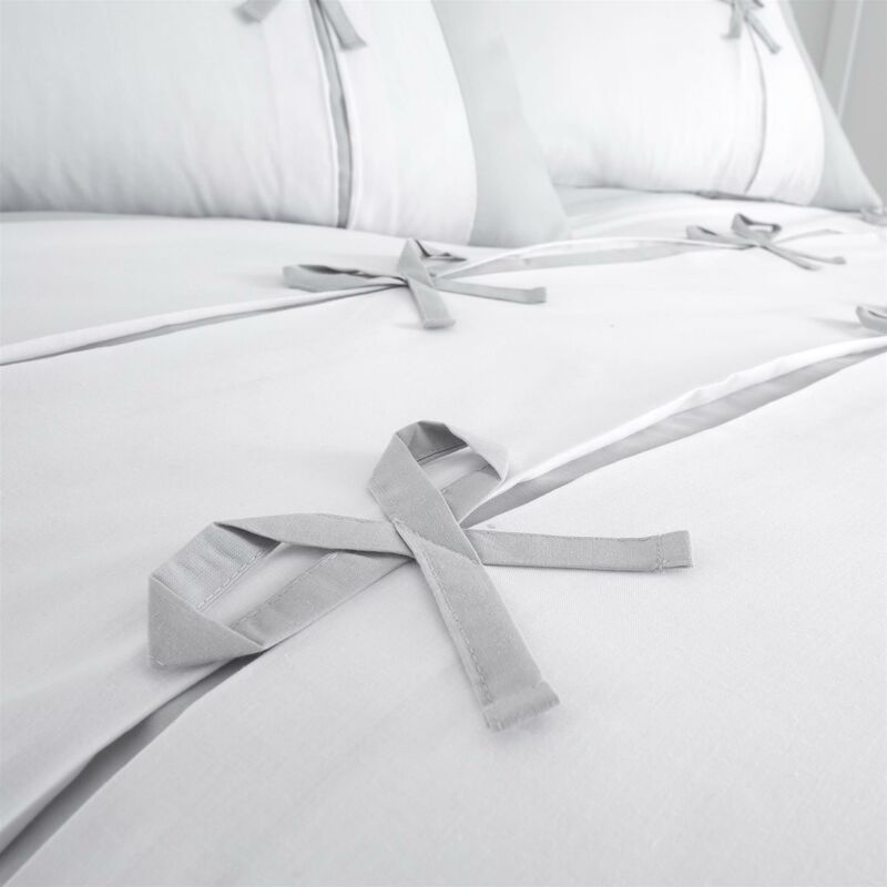 Milo Bow White King Size Duvet Cover Set Luxurious Bedding Bed Set - Catherine Lansfield