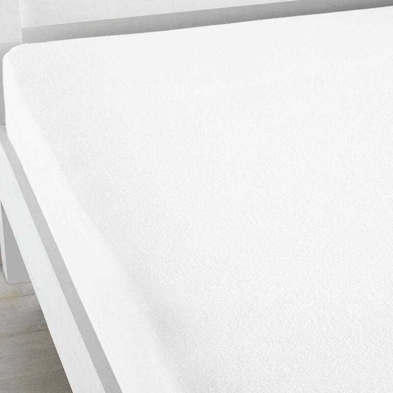 Plain Dyed 100% Brushed Cotton Flannelette Fitted Sheet, White, Single - Catherine Lansfield