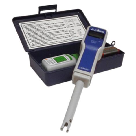 Ccei – Testeur électronique de sel pour piscine – Plage de mesure 0 à 9,9999 ppm – Précision 0,01 g/l – Affichage digital avec mémorisation