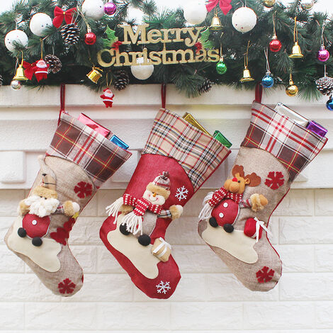 Enveloppe de Noël avec nain et flocon de neige · Creative Fabrica