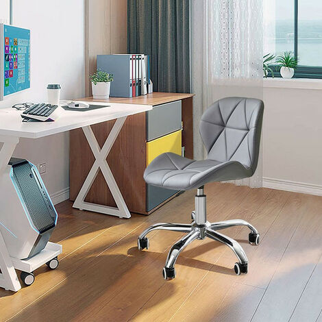 Chaise de bureau pivotante réglable en similicuir rembourré avec roulettes et base chromée