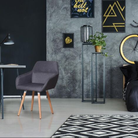 Chaise scandinave avec accoudoirs bois naturel et tissu gris foncé Walter