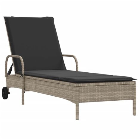 Chaise longue Transat Bain de soleil avec roues et coussins gris clair résine tressée