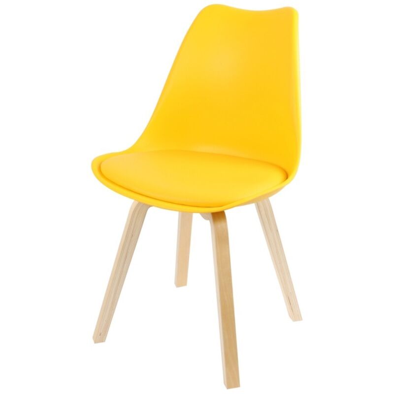 Chaise scandinave jaune avec coussin