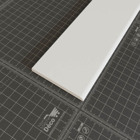 Mon Marché Déco – Champlat PVC cellulaire 70 mm – Longueur 2.50 m – Lot de 5 – Résistant aux chocs – Adapté aux pièces d'eau