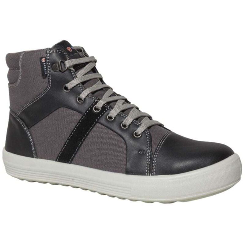 Paire de chaussures homme/femme Vercor Parade pointure 40 Paire de chaussures homme/femme Vercor Parade pointure 40