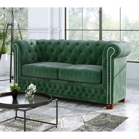 Chesterfield Lothar Sofa 2-Sitzer aus Grün Samt mit Holzfüßen