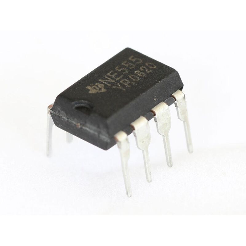 

Circuito Integrado 8Pin NE555P NE555N