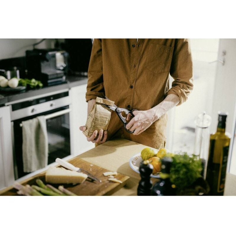 Fiskars - 1003034 Ciseaux de cuisine gauchers, droitiers 220 mm noir