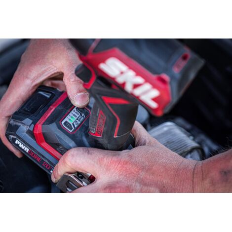 Clé à chocs 20V – Couple max 300Nm – Moteur Brushless – Pour visser dans bois dur et béton – Sans batterie ni chargeur – Skil