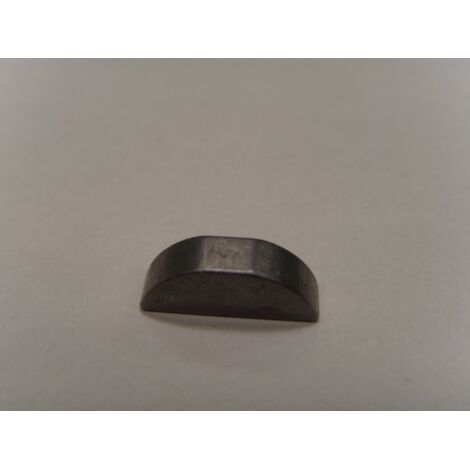 Clé de serrage moyeu lame tracteur tondeuse 3.9 x 16 UNIVERSAL 170301