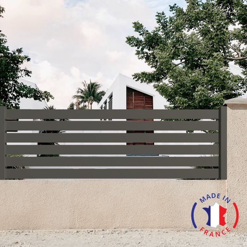 Clôture aluminium 6 lames modèle ajouré en kit Dimensions L.2107mm (poteaux compris) x H.675mm couleurs Gris Quartz ral 7039