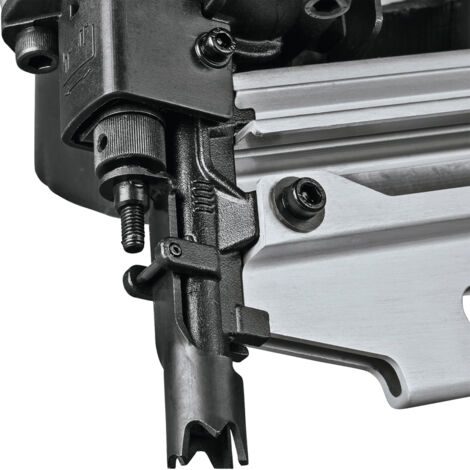 Cloueuse pneumatique Makita AN924