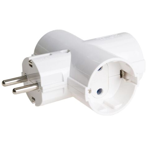 COFAN adaptador schuko 3 vias  (16a-250v) , Adaptador triple Schuko con 2 puntos de conexión y toma de tierra, 16 A 250 V. Color blanco. Máxima potencia: 3680 W. Aplicaciones habi