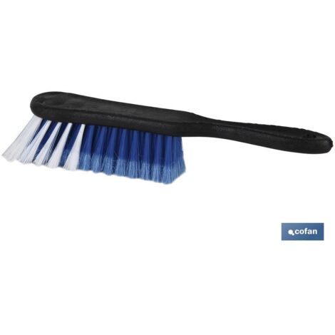 COFAN cepillo multiusos  venta unitaria , Cepillo multiusos con mango de polipropileno en color negro y fibras en PVC plumado en color blanco y azul. Medidas del Cepillo Multiusos: