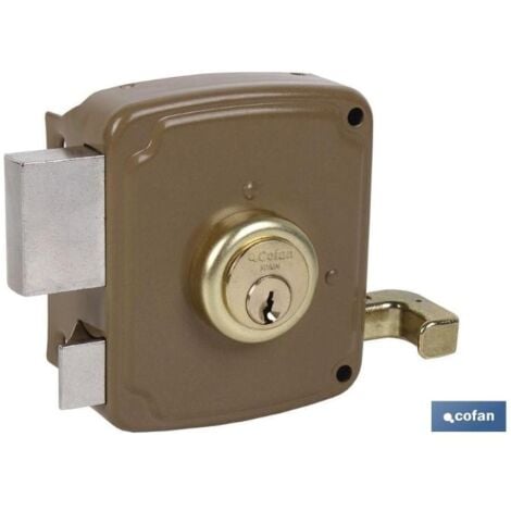 COFAN cerradura sobreponer c/cerradero 140mm izquerda , Cerradura sobreponer. Palanca de acero. Cilindro redondo más 3 llaves (2 vueltas). Cerradero y escudo incluido. Picaporte y