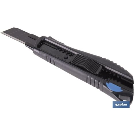 COFAN cúter antideslizante heavy duty 18 mm , Cúter adecuado para enfrentar las tareas más exigentes. Este modelo profesional te ofrece la resistencia y seguridad que necesitas. Su