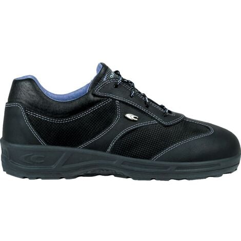 black trainers size 5 womens