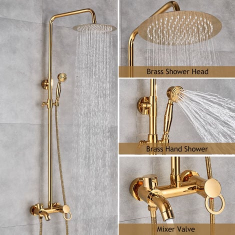Una ducha dorada en una ducha Foto de stock 71121274