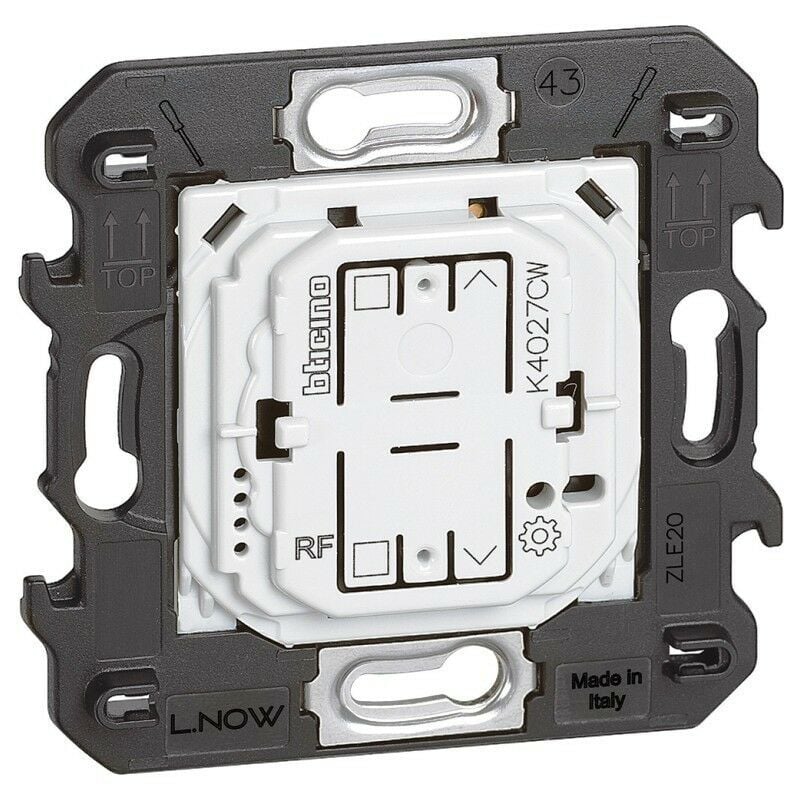 

Comando de persiana inalambrico Bticino K4027CW serie Living Now with Netatmo