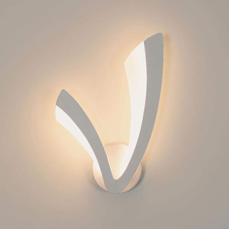 Image of COMELY Applique Murale LED Moderna Bianca 12W, Design Creativo in Acrilico a Forma di V, Luce Bianca Calda 3000K, per Camera da Letto, Salotto,
