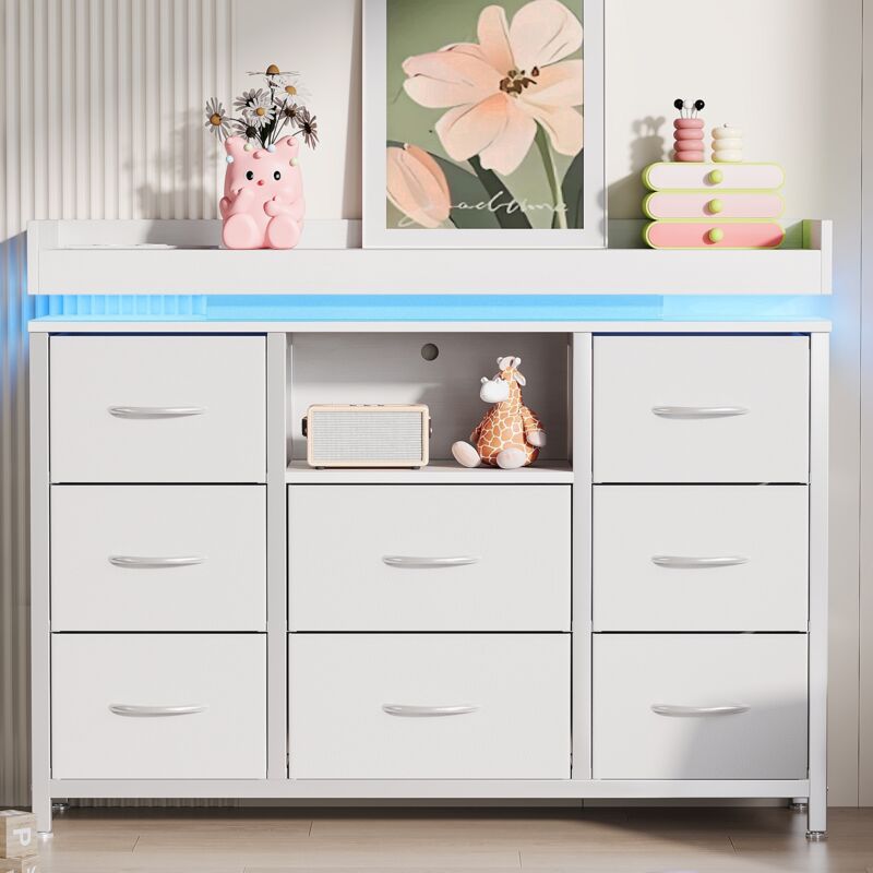 Commode de Rangement à 8 Tiroirs en Tissu avec Éclairage LED RGB et Ports USB - Meuble Buffet 108x30x82 cm pour Salon, Chambre - Blanc
