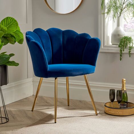 Black deals scallop chair