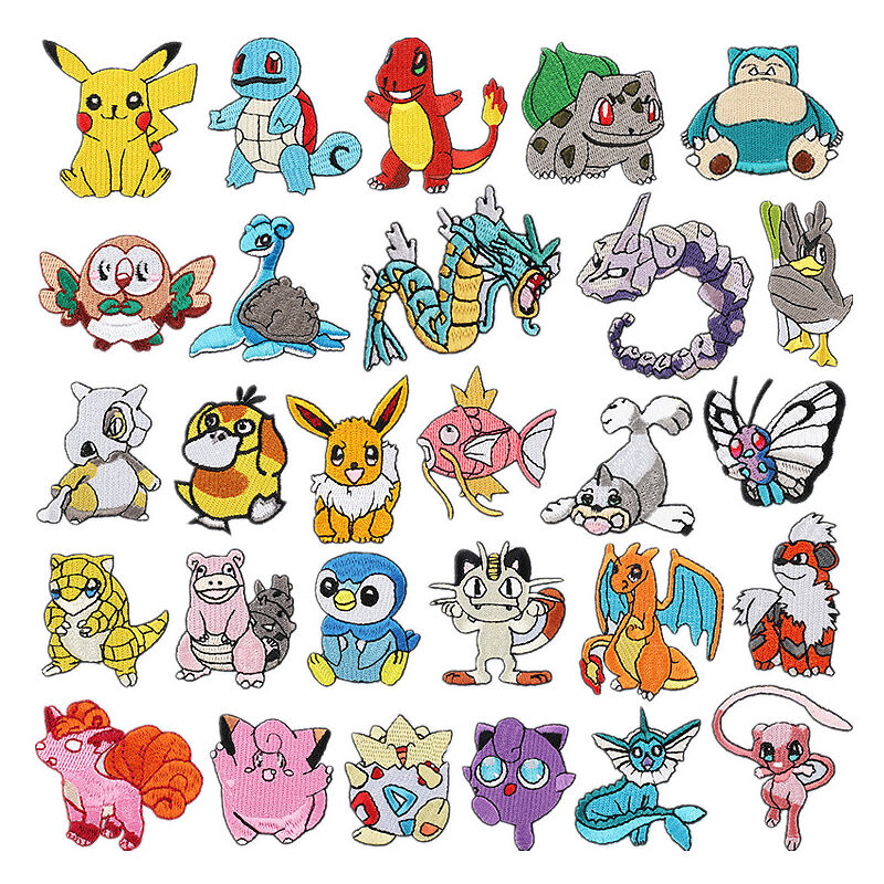 Confezione da 28 toppe ricamate stili assortiti