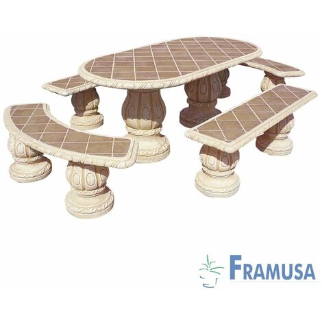 CONJUNTO COMEDOR PIEDRA OVALADO JARDIN HIGUERA  TOSTADO CON AZULEJOS OCRE