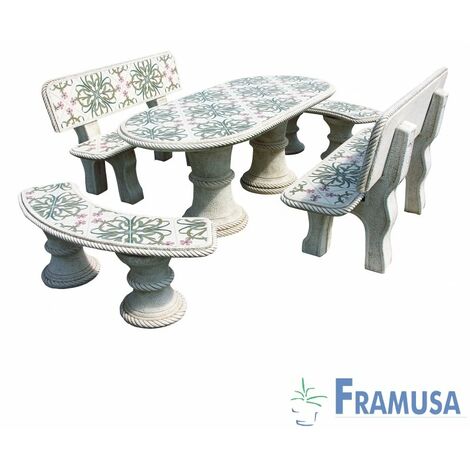 CONJUNTO COMEDOR PIEDRA OVALADO JARDIN OLMO ZAHAR CON AZULEJOS OCRE