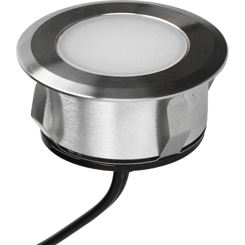 

Conjunto de 3 focos IP65 de baja tensión precableado