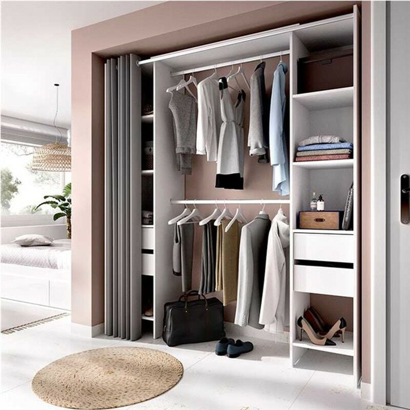 

Conjunto Mueble Salon: mueble TV ,vitrina vertical y mesa de centro acabado Natural y esmeralda