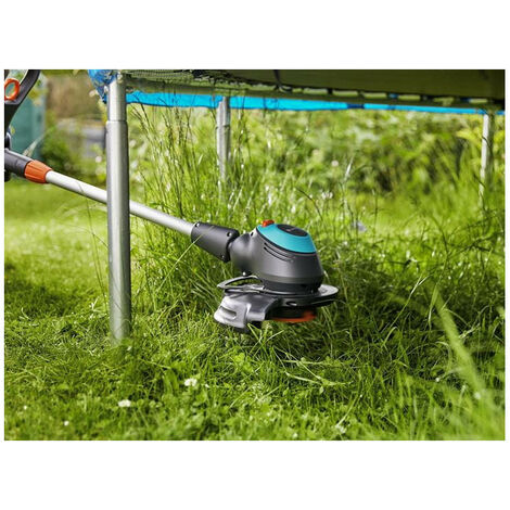 CORTABORDES ELECTRICO EASYCUT 450/25CON 25CM DE CORTE Y MOTOR DE 450WCON SALIDA DE HILO SEMIAUTOMATICA