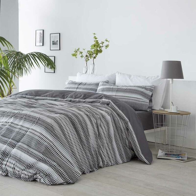 

Funda nordica Eco Friendly Poliester Reciclado ICHURUN 50% ALGODÓN-50% Poliester Reciclado - Disponible en varios tamaños - Cama de 90 x 190/200.