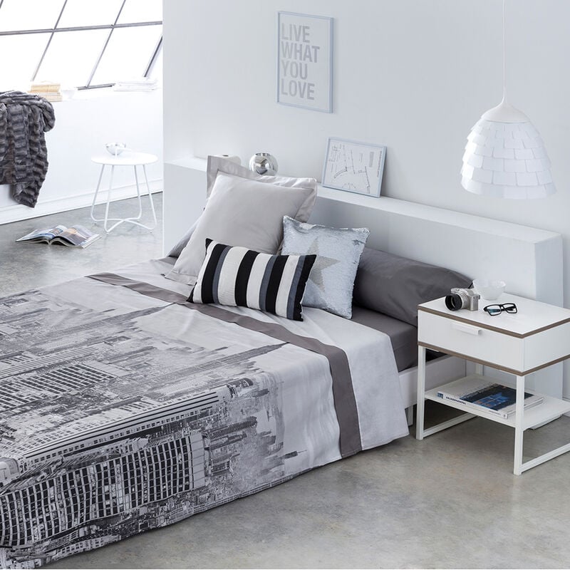 

Juego de sabanas CITY LIFE - Disponible en varios tamaños - Cama de 105 x 190/200. - Gris - Cotton Artean