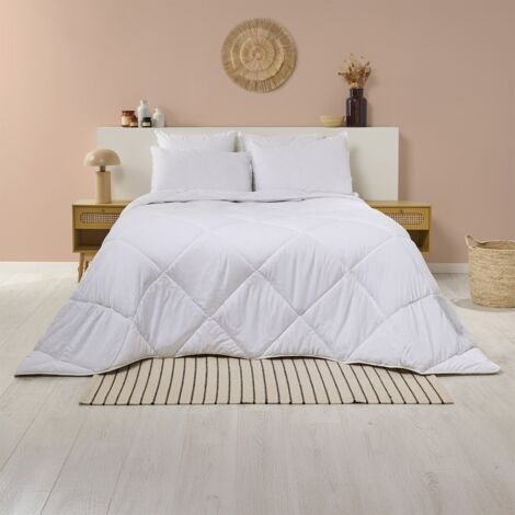 Couette chaude Lavable à 95° - 240x260cm