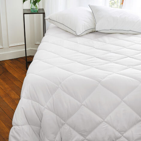 Couette polyester COCOON fibre creuse siliconée 4 saisons 200x200 cm