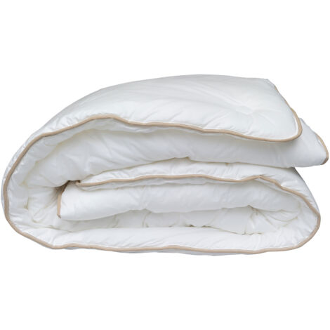 Couette voluptueuse chaude 350 g/m2 200x200 cm
