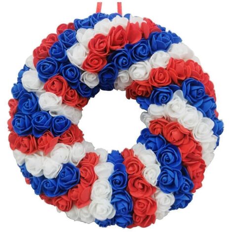 Couronne de fleurs artificielles bleues, blanches et rouges à suspendre pour la fête nationale américaine du 4 juillet, la fête du Souvenir et la décoration de porte. Ornement patriotique.