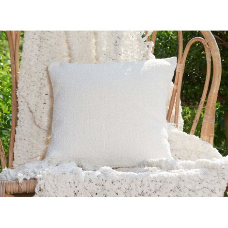 Coussin carré 45x45 cm en tissu effet peau de mouton blanc écru