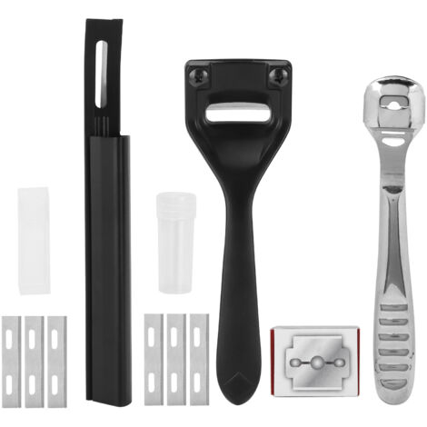 Couteau à décharner professionnel pour travail du cuir, durable et bien équilibré pour une prise en main facile.