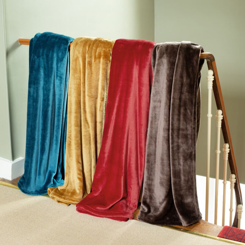 Couverture polaire velvet polyester 280 g/m2 180x220 cm