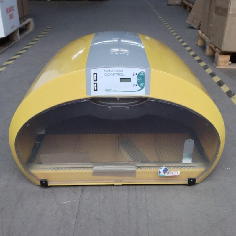 Poulailler Direct - Couveuse Automatique Digitale Volailles Cosmo 72 Mini Lcd 72 Œufs - Fiem