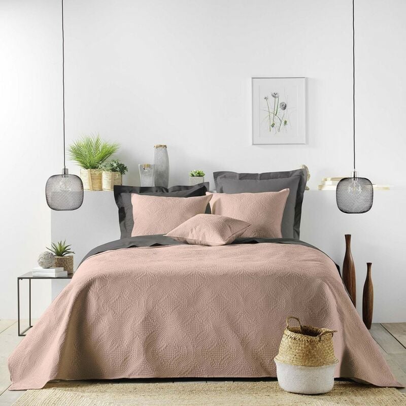 Couvre-lit 2 personnes matelassé 220x240 microfibre unie Romane rose