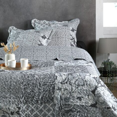Couvre lit boutis réversible 240x220 avec 2 taies OTAVIA