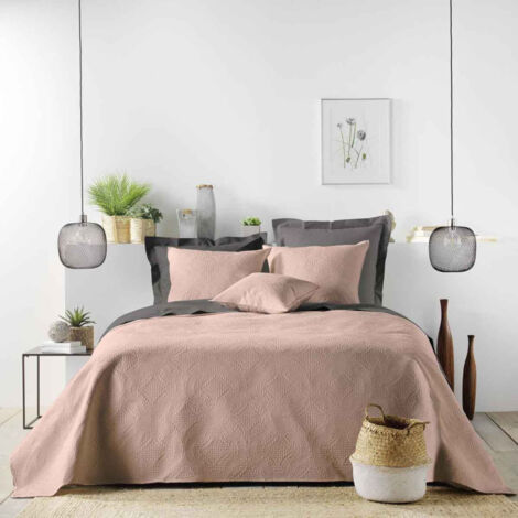 Couvre-Lit Matelassé "Romane" 220x240cm Rose