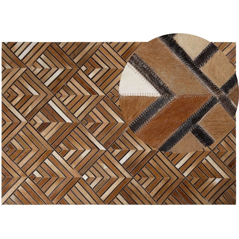 Beliani - Cowhide Leather Rug Brown Patchwork Geometric Diamond Pattern 160 x 230 cm Tekir