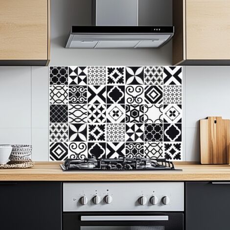 CREARREDA Pannello Paraschizzi Cucina in Alluminio 84x60cm facile da applicare Made in Italy Protezione per fornelli e muro. Lavabile e facile da montare. Lastra Paraschizzi in metallo per lavello